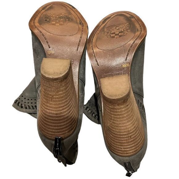 Vince Camuto Women's Fileana Split Shaft Suede Ankle Heel Booties Gray‎ Size 8.5 - Picture 11 of 14